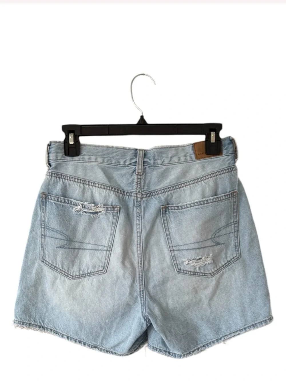 AE Dreamy Drape Denim Highest Waist Baggy Short Light Wash High-Rise Blue Size 4